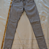 Pantaloni con texture pied de poule