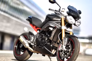 Speed Triple 1050 Triumph
