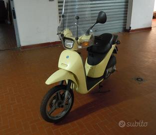 Piaggio Free 50