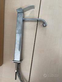 Miscelatore lavabo Newform 30€ cad’uno