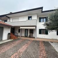 Bifamiliare in orizzontale