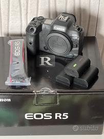 Canon Eos R5 - 100k scatti - 3 batterie originali