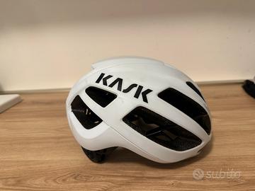 Kask PROTONE ICON