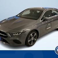 Mercedes-Benz Classe A 180d AutomaticProgress...