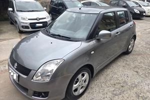 Suzuki Swift 1.3 5p. GLX BEN TENUTA NAVIGATORE GAR