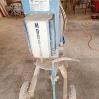 MACCHINA PER VERNICIARE