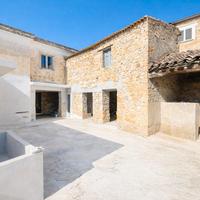 Collinas - Storica Casa Indipendente