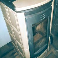 Stufe a legna o pellet usate