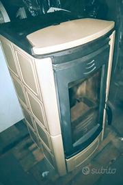 Stufe a legna o pellet usate