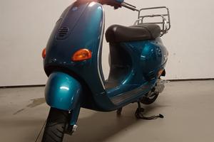 Vespa 125 Et4
