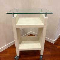 Mobiletto moderno