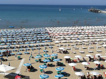 Fano mare lido porto bell'appartamento