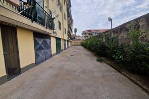 Box / Garage di 25 m² a Giugliano in Campania
