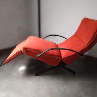 Poltrona "Tecno P40” di Osvaldo Borsani