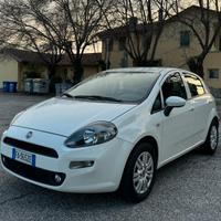 FIAT GRANDE PUNTO FULL OPTIONAL UNICO PROPRIETARIO