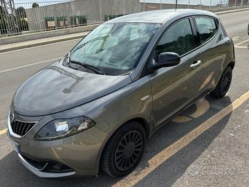 Lancia Ypsilon 1.0 FireFly 5 porte S&S Hybrid