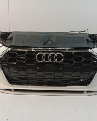 Audi A5 - Paraurti S-Line, fari a LED , cinghia, k