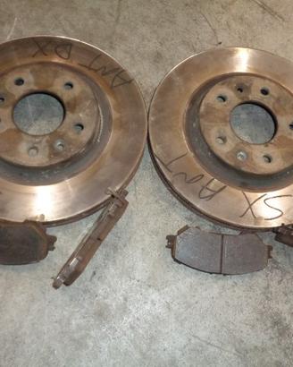 DISCHI ANT. CON PASTIGLIE QASHQAI J11 1.6 DCi