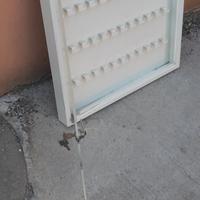 espositore in metallo 