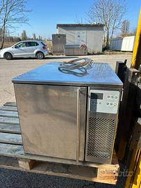 Abbattitore 5 teglie