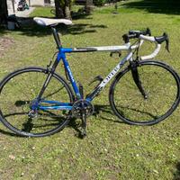 Bici da corsa Pinarello