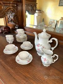 Servizio da caffè in porcellana