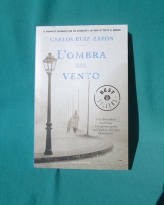 L' OMBRA DEL VENTO Carlos Ruiz Zafón