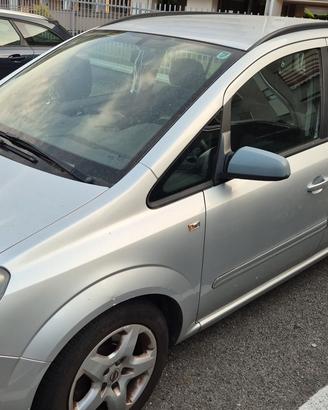 OPEL ZAFIRA ENJOY 120 cv 2008-Diesel 7 posti
