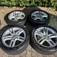 Cerchi e gomme Audi da 18 pollici