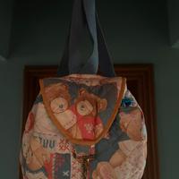 Zainetto con orsetti in stoffa morbida