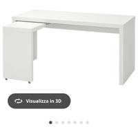 Scrivania con piano estraibile Ikea