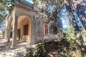 Signorile Villa d'epoca con dependance