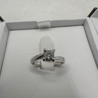 Anello solitario Giorgio Visconti