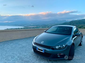 Volkswagen Scirocco 2.0 140 cv DSG