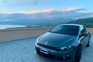 Volkswagen Scirocco 2.0 140 cv DSG