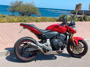 honda hornet 600 