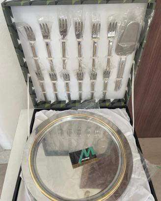 Posate e vassoio da dolce acciaio inox + oro 24k