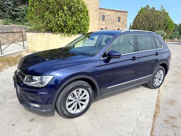 Volkswagen Tiguan 2.0 TDI SCR DSG 4MOTION Business