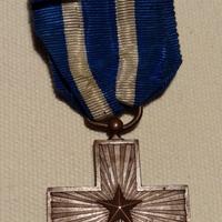 Medaglia "Croce al Merito di Guerra" 15-18