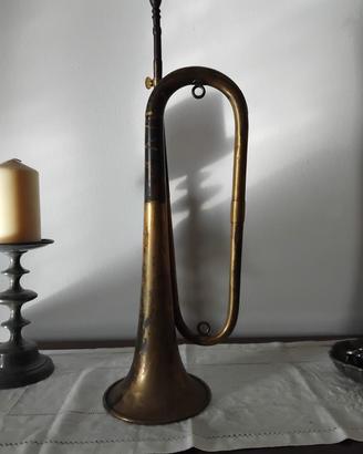 Antica tromba militare francese