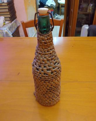 Antica Bottiglia Impagliata a Mano