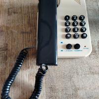 Telefono fisso di design anni '80