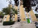 3-locali-a-lecce