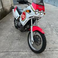 Cagiva Elefant Luky Explorer 750