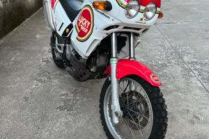 Cagiva Elefant Luky Explorer 750