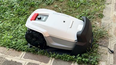 UNICUT H1 Robot Tagliaerba Senza Filo Perimetrale