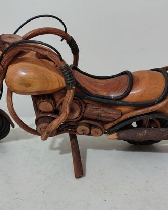 Moto in legno stile Harley Davidson