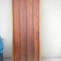 portone ingresso legno massiccio