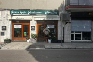 NEGOZIO A BRINDISI