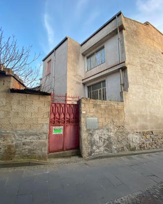 Casa indipendente a Baressa (OR)